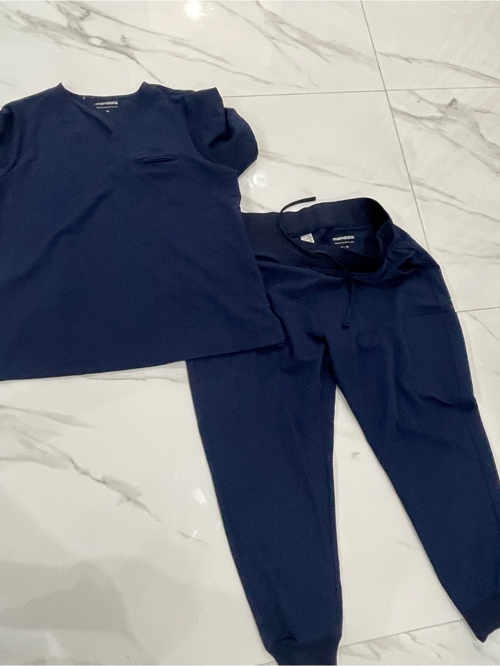 Women's Navy joggers uniform set xl